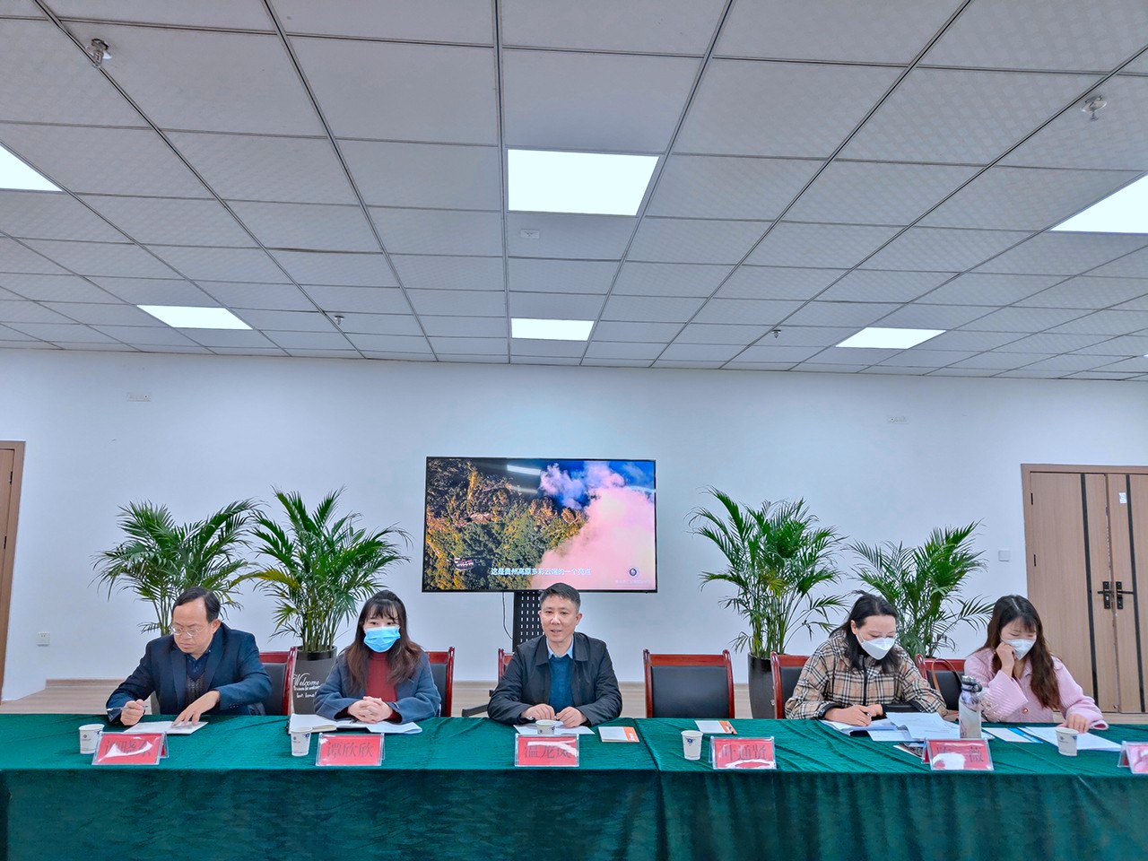 全省职业院校办学行为专项督查事情组莅临我校指导事情