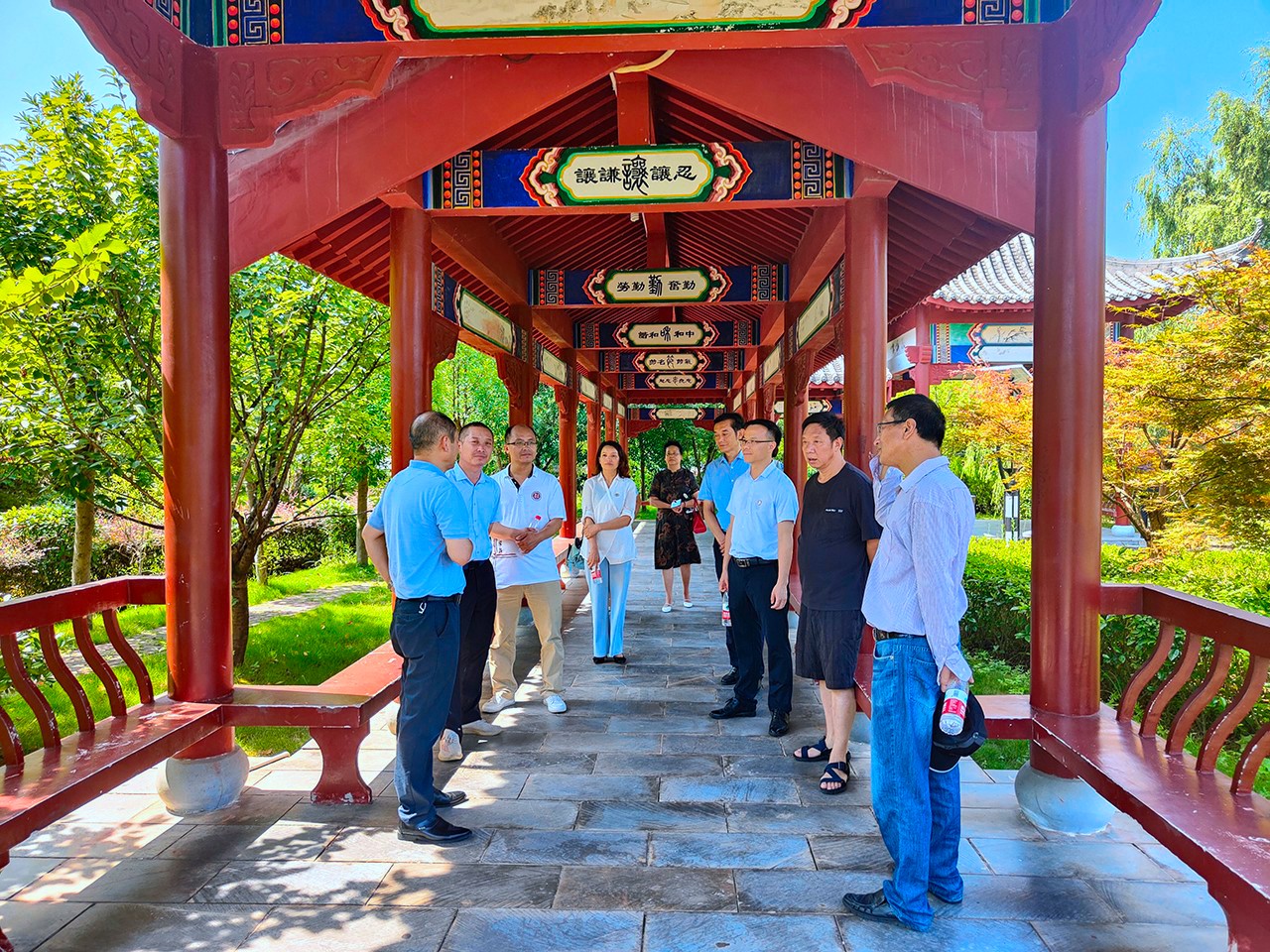 不朽情缘（筹）赴铜仁幼儿师范高等专科学？疾煅