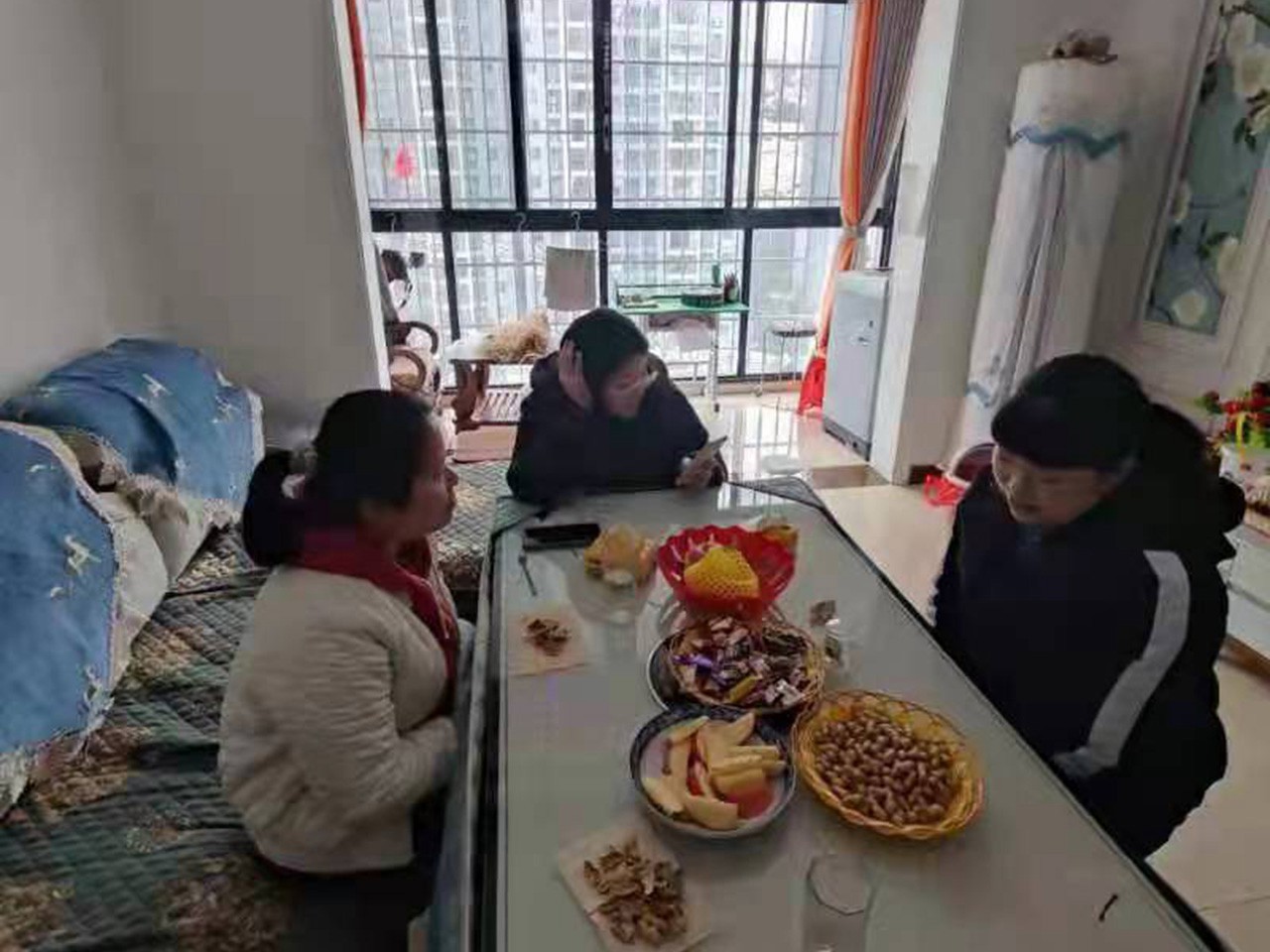 校务委员刘文武组织召开学生校园清静事情会